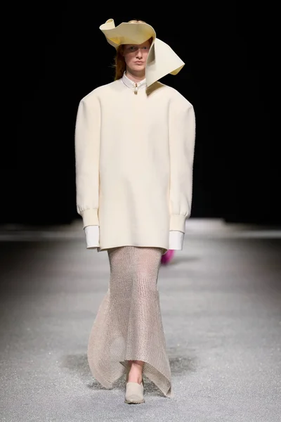 Look 36